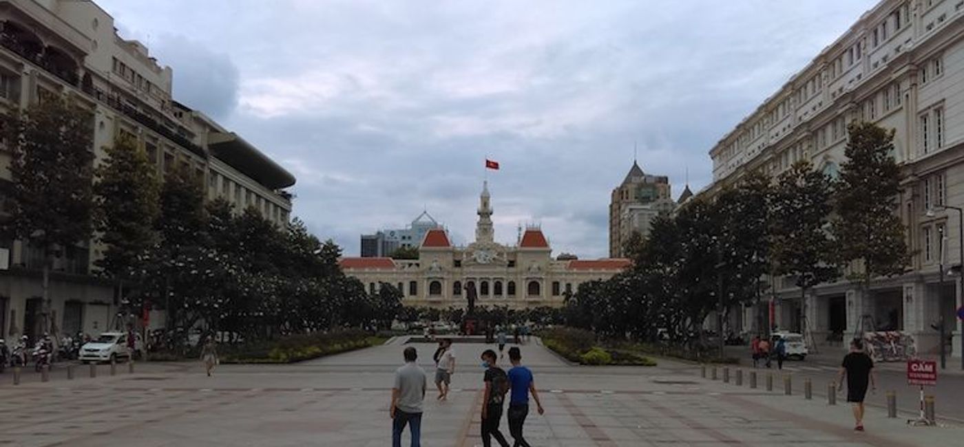 Image: PHOTO: Ho Chi Minh City Hall Square is open by day, lighted by night. (photo by Joel Cordes)