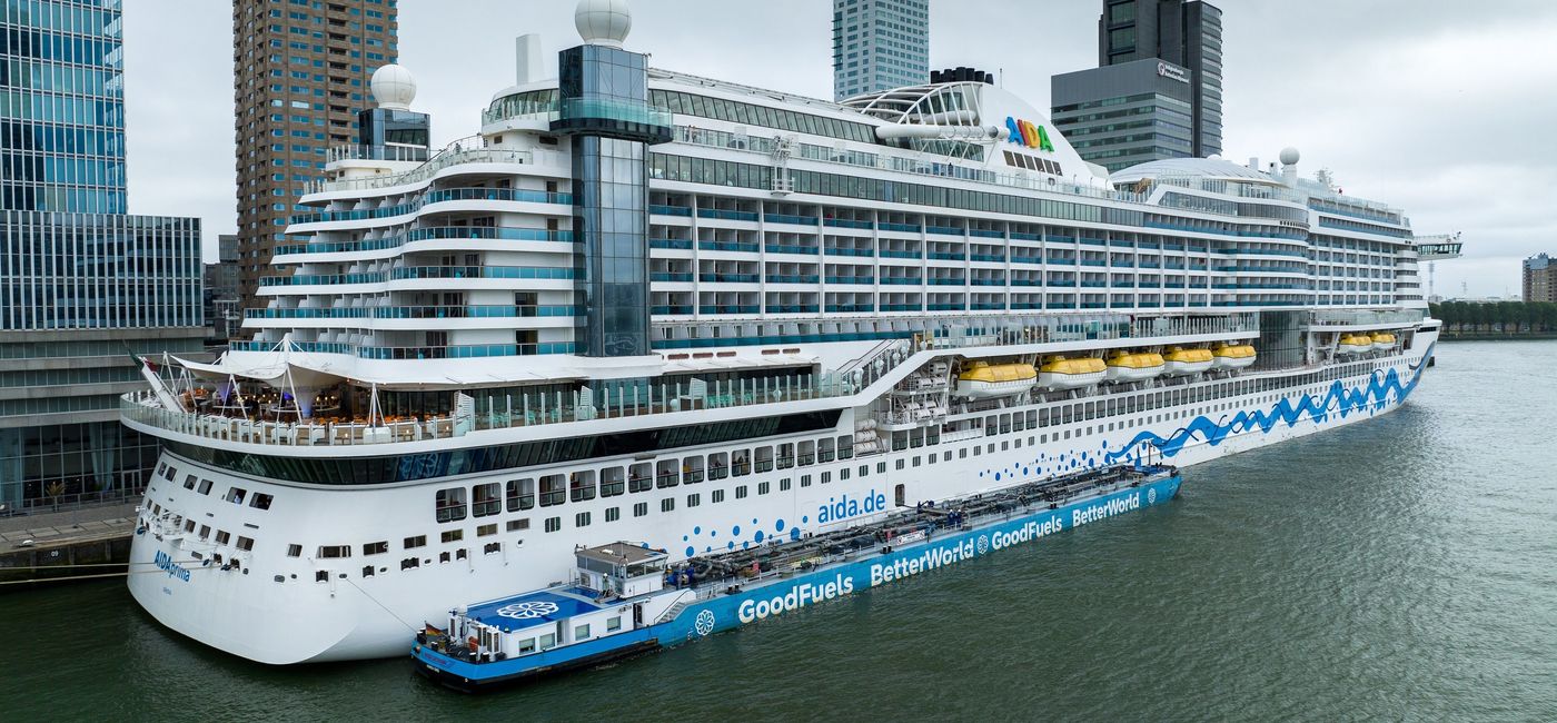 Image: AIDAprima being bunkered with biofuel in Rotterdam. (photo courtesy of AIDA Cruises)