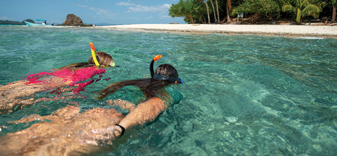 Image: Avanti's private snorkeling expedition in Panama.  (Photo Credit: Visit Panama)