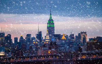Snow, snowfall, snowflakes, snowstorm, New York City, New York, holidays, winter, Christmas