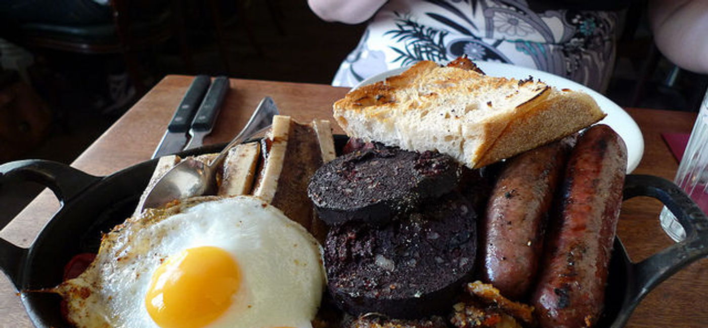 Image: PHOTO: Don’t sleep through these awesome meals. (Photo via Flickr/Ewan Munro) 