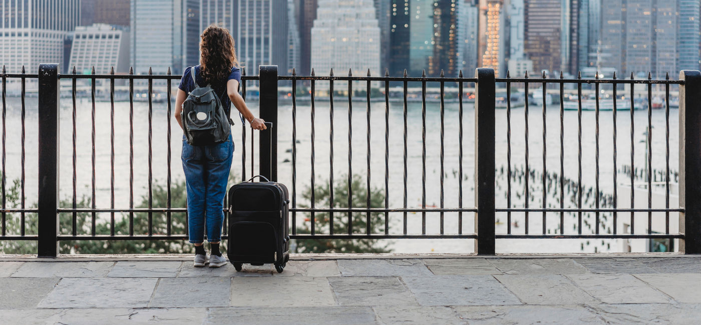 Image: Traveler in New York City (Photo Credit: Getty/FilippoBacci)