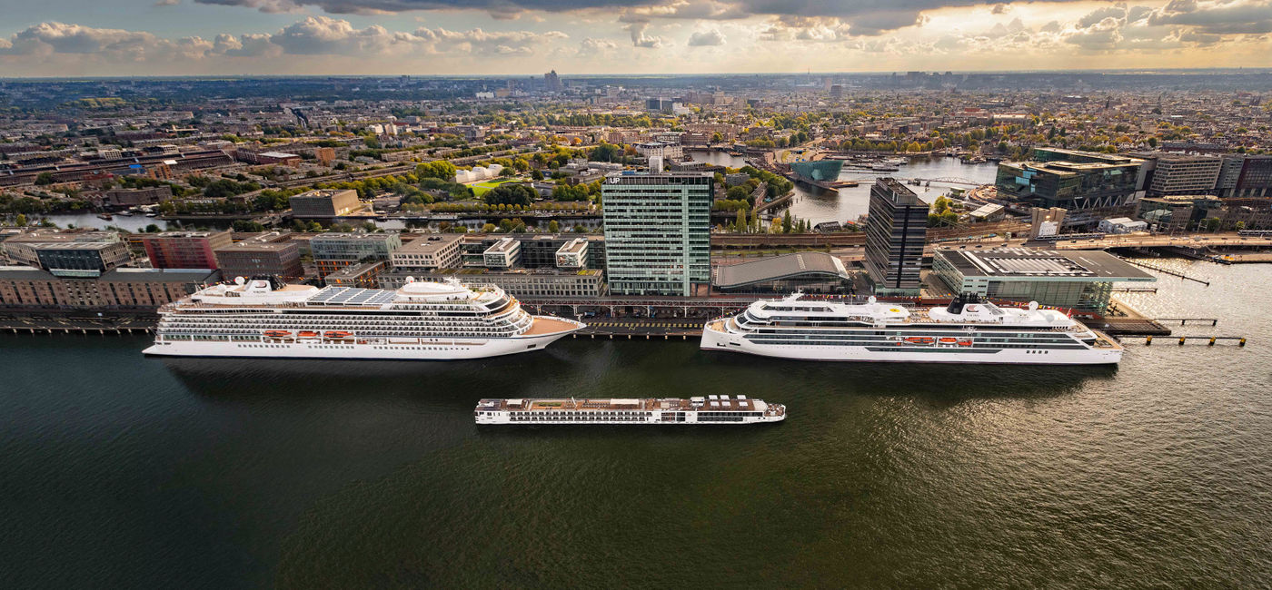 Image: Cruise ships in Amsterdam. (Photo Credit: Viking Cruises Media)