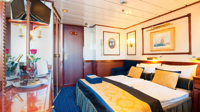 Star_Clipper_Cabin
