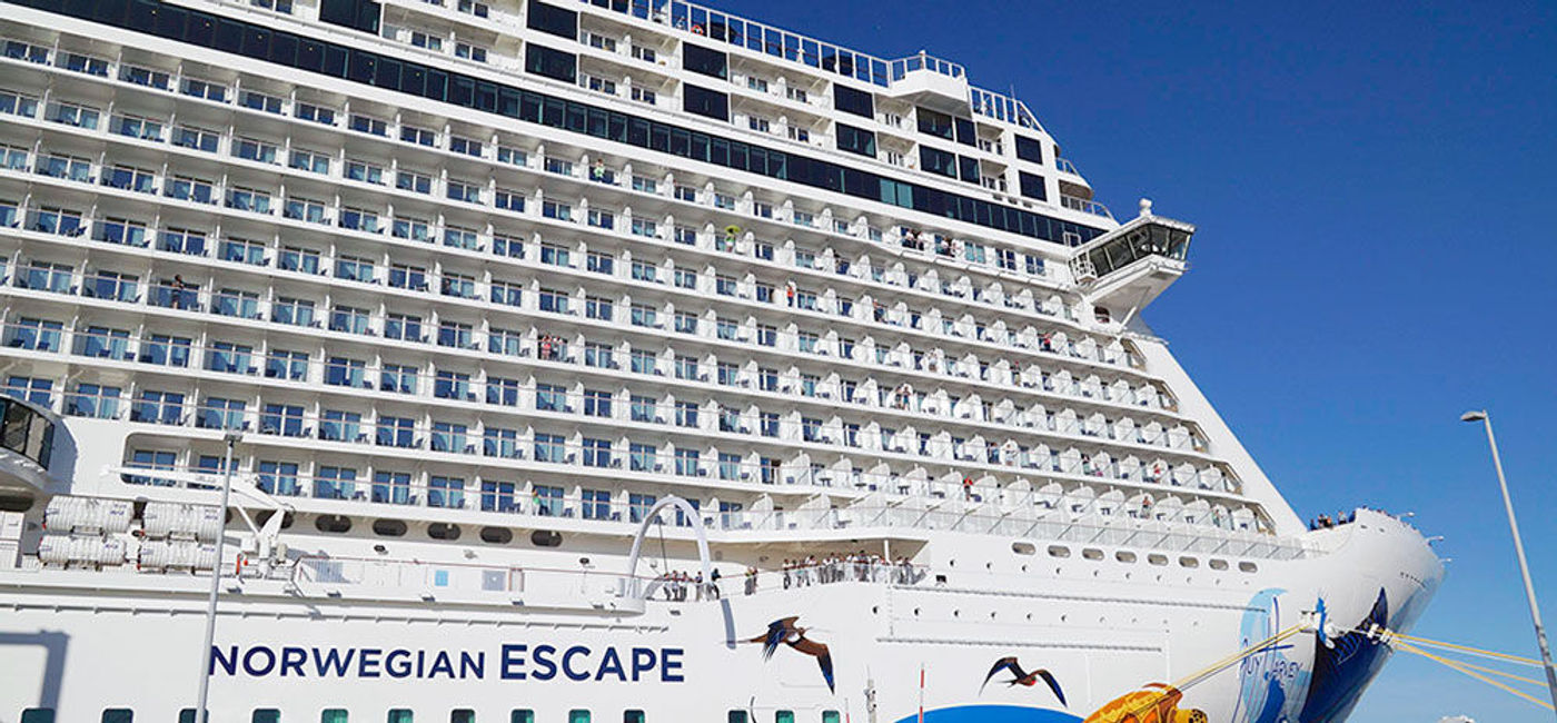 Image: PHOTO: Starboard view of Norwegian Escape. (photo by Jason Leppert)