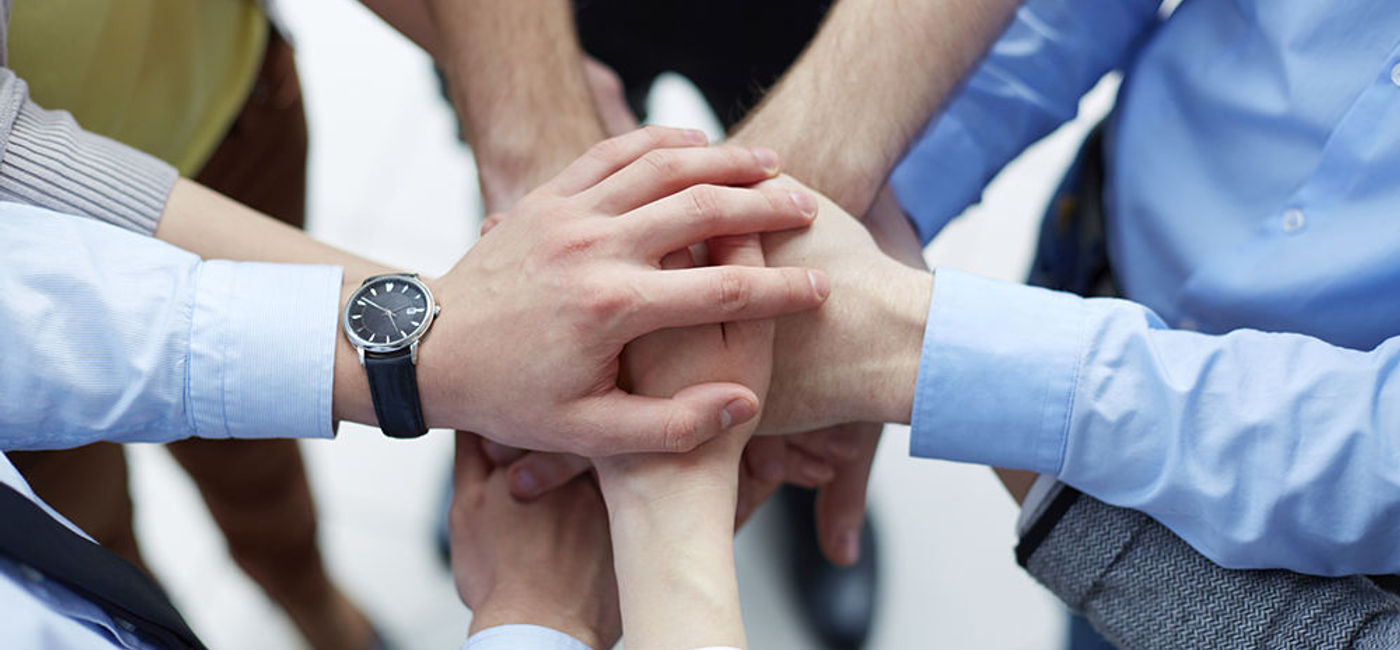 Image: PHOTO: Business agreement. (photo courtesy of Thinkstock)