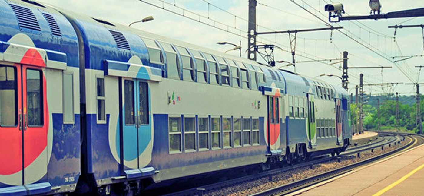 Image: PHOTO: Train in France. ((photo via Flickr/faungg's photos)