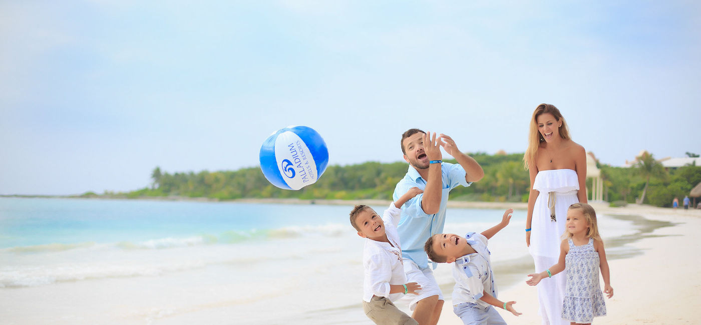 Image: Family Resorts Travvy Award is a category with 7 winners. ((photo via Palladium Hotel Group))