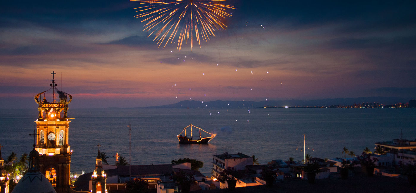 Image: Fireworks over the bay in Puerto Vallarta. (photo via Puerto Vallarta Tourism Board) ((photo via Puerto Vallarta Tourism Board))