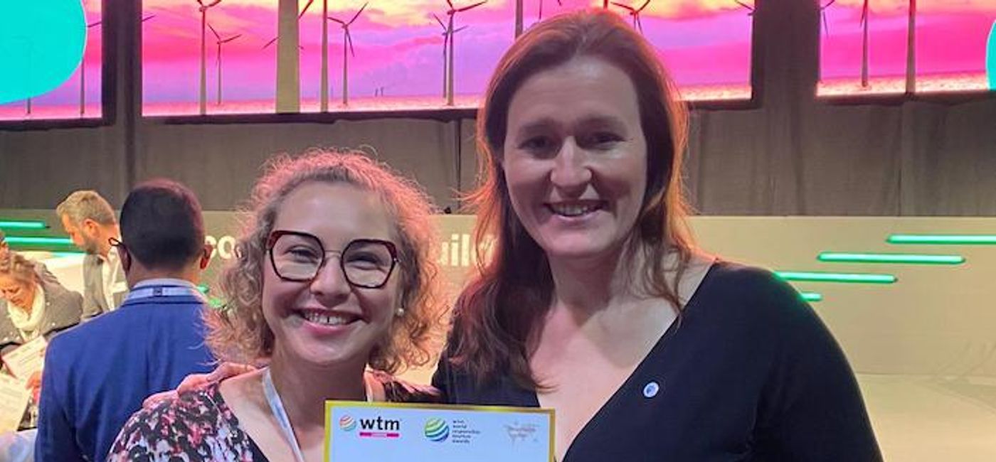 Image: Insight Vacations Travel Experiences team members Lucie Dalila and Claire Hanney accepting the WTM Award in London. (Insight Vacations)