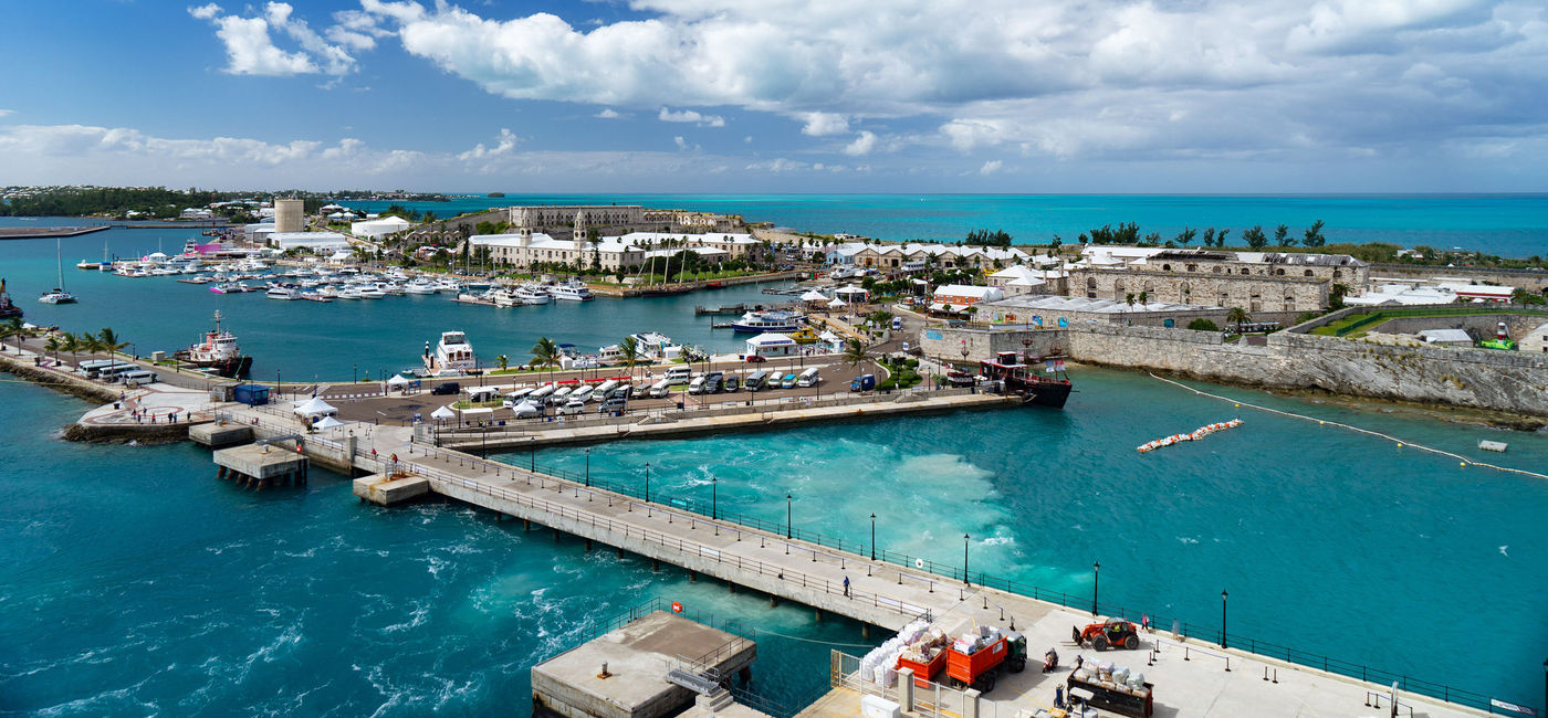 Photo: View of the cruise port in King's Wharf Bermuda  (photo via Viktor Hladchenko / iStock / Getty Images Plus)