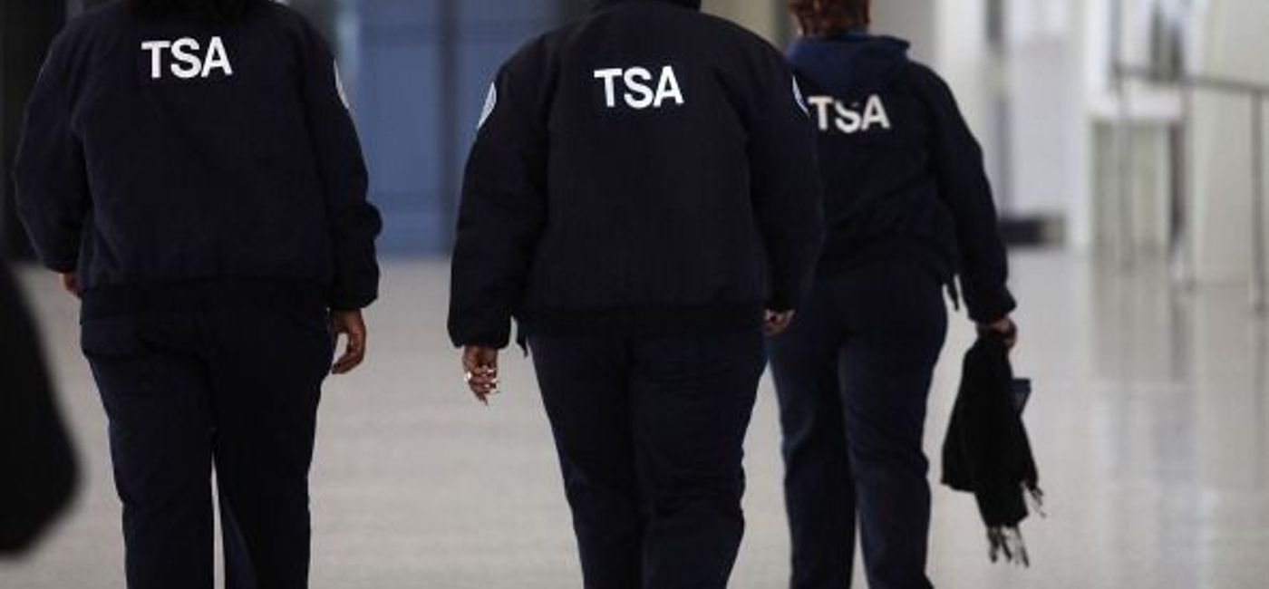 Image: PHOTO: TSA agents (photo courtesy of Thinkcsotck) (thinkstock)