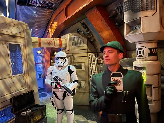 Sandro and Quannii, Star Wars: Galactic Starcruiser