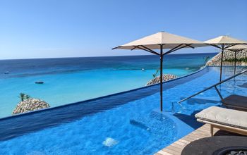 La Casa de la Playa rooftop pool