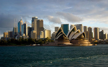 Sydney Harbor Australia opera house