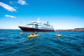 Hurtigruten Expeditions, Hurtigruten, MS Santa Cruz II, kayaking expeditions