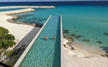 Infinity Pool at La Casa de la Playa, all inclusive