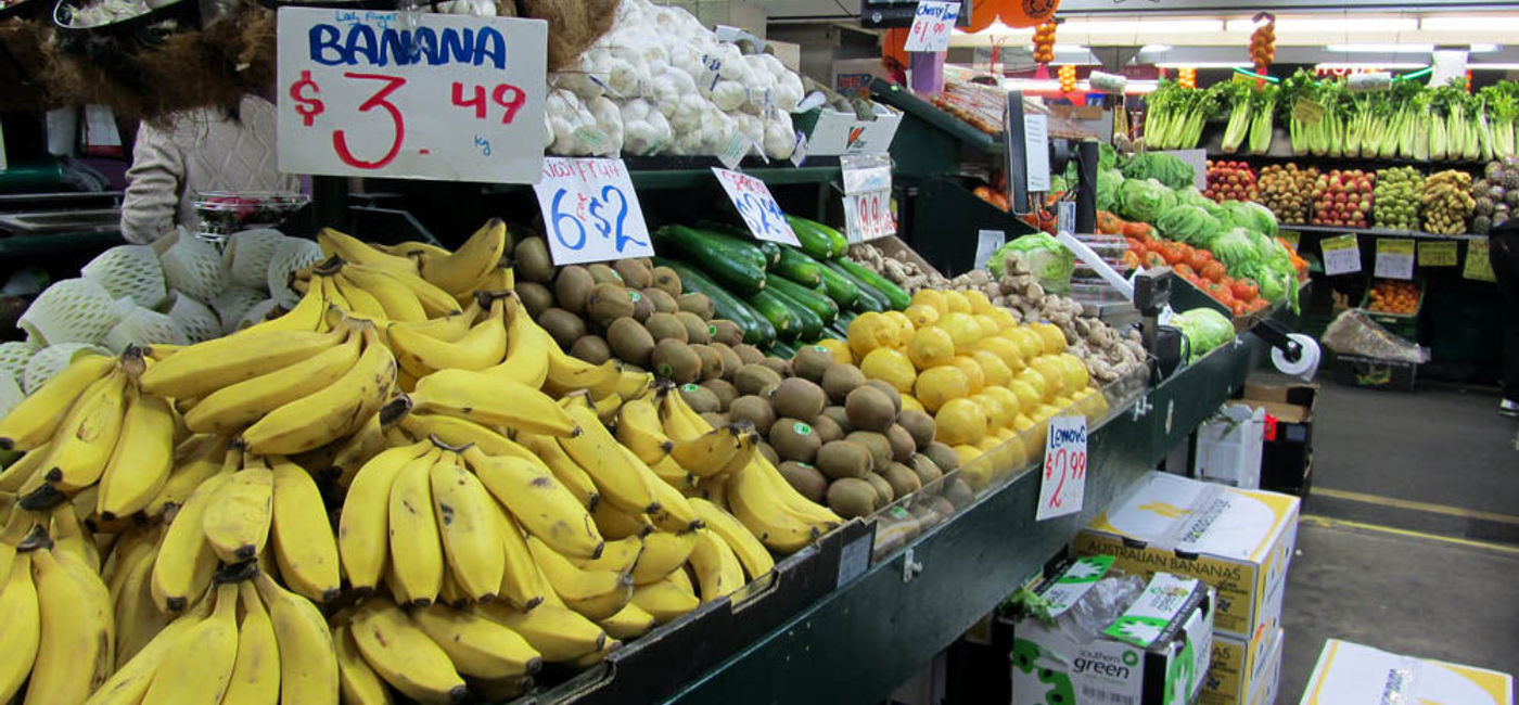 Image: PHOTO: Fresh fruit and vegetables at a grocery store. (photo via Flickr/Jocelyn Kinghorn)