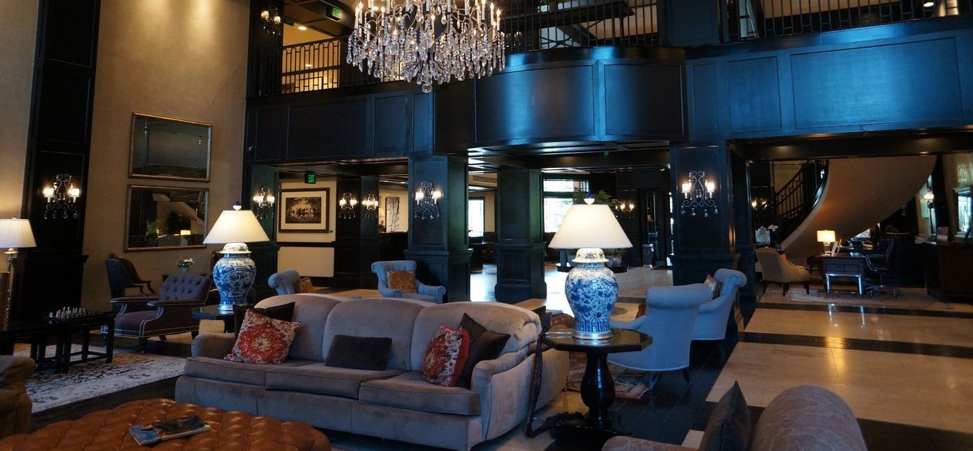 Image: PHOTO: Lobby of Waldorf Astoria Park City. (Photo via Brett Holzhauer)