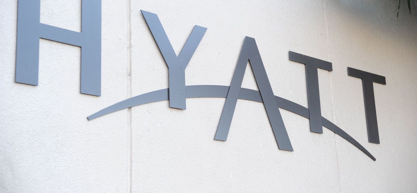 Image: Hyatt logo. (Photo via Flickr/Ben Scholzen)