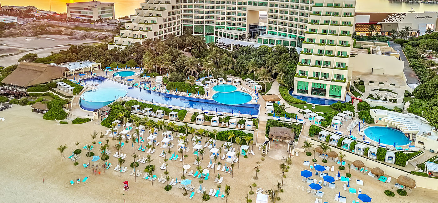 Image: Live Aqua Beach Resort Cancun (le Live Aqua Cancun)