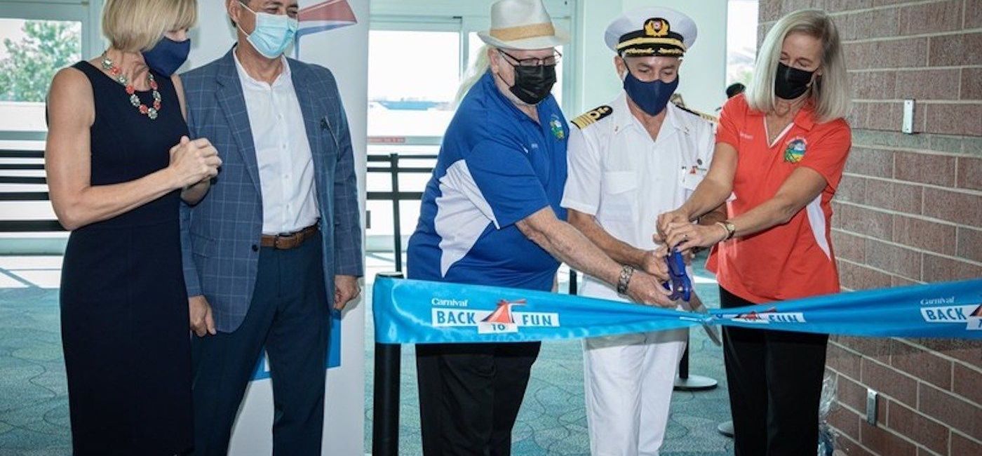 Image: Ribbon-cutting ceremony signifying Carnival Cruise Line's resumption of operations from Tampa, Florida on November 14, 2021. (photo courtesy of Carnival Cruise Line)