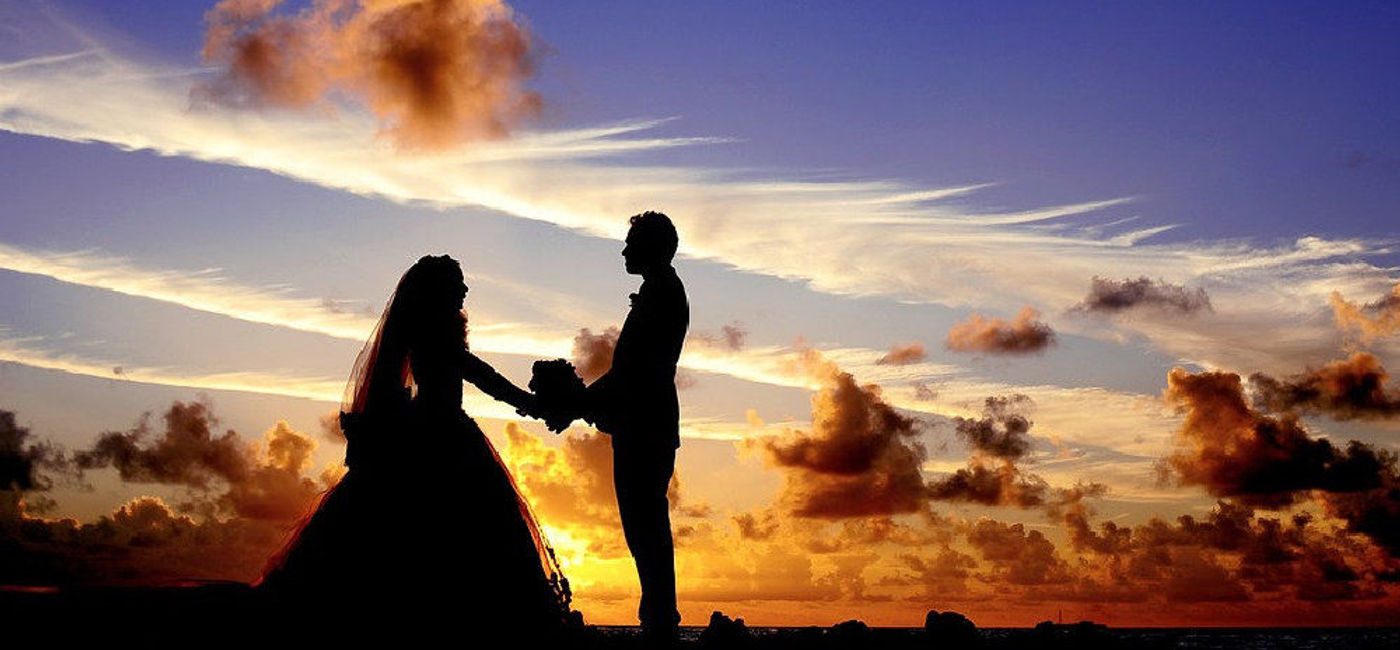 Image: PHOTO: A destination wedding in a beautiful setting. (photo courtesy of Pixabay/Stocksnap)