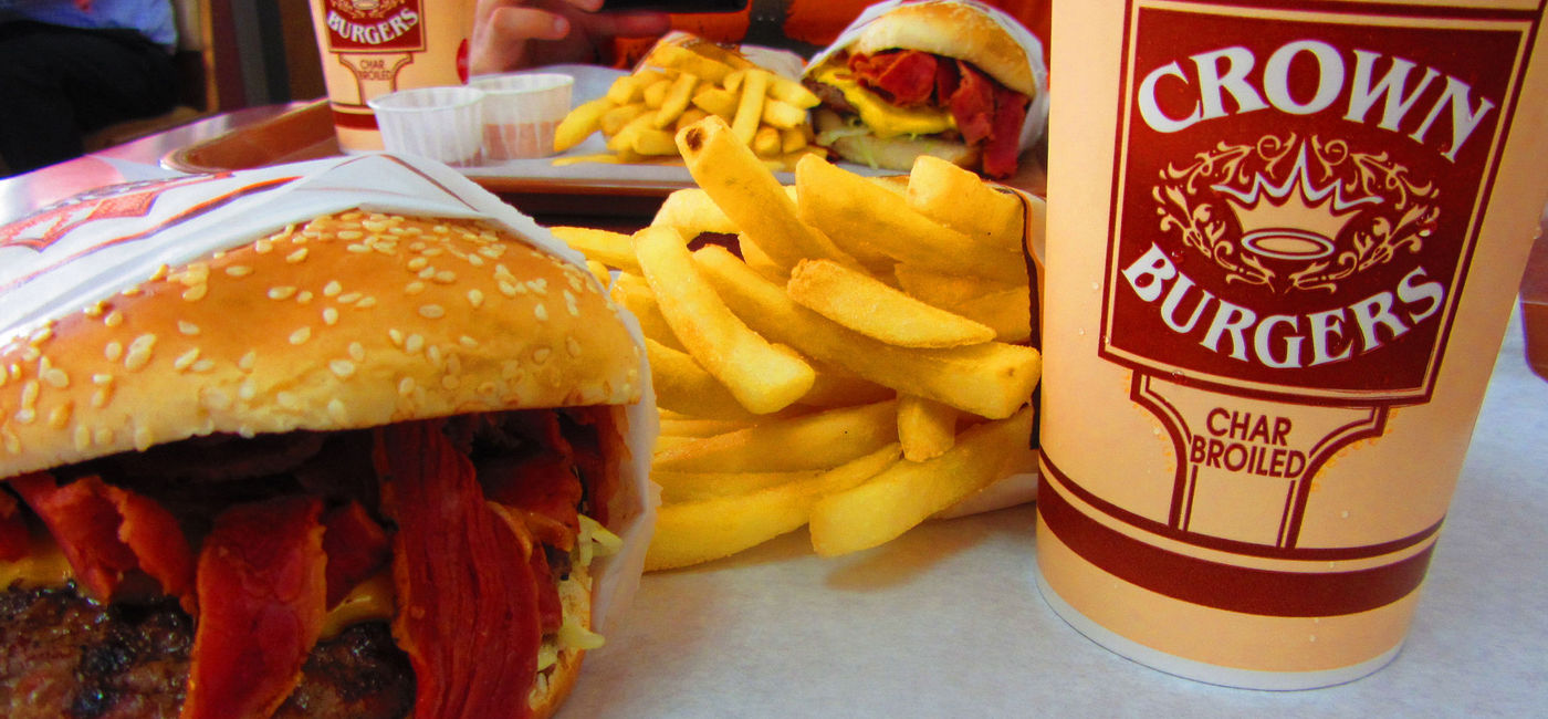 Image: PHOTO: A signature Crown Burger from Crown Burgers. (photo via Flickr/Anna C. Brandao Alves)