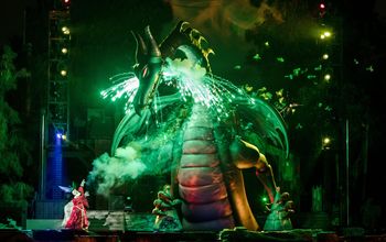Mickey Mouse, Sorcerer&#39;s Apprentice, Maleficent dragon, Fantasmic!, Disneyland Park, Anaheim, Califoria