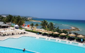 Grand Palladium Montego Bay pool