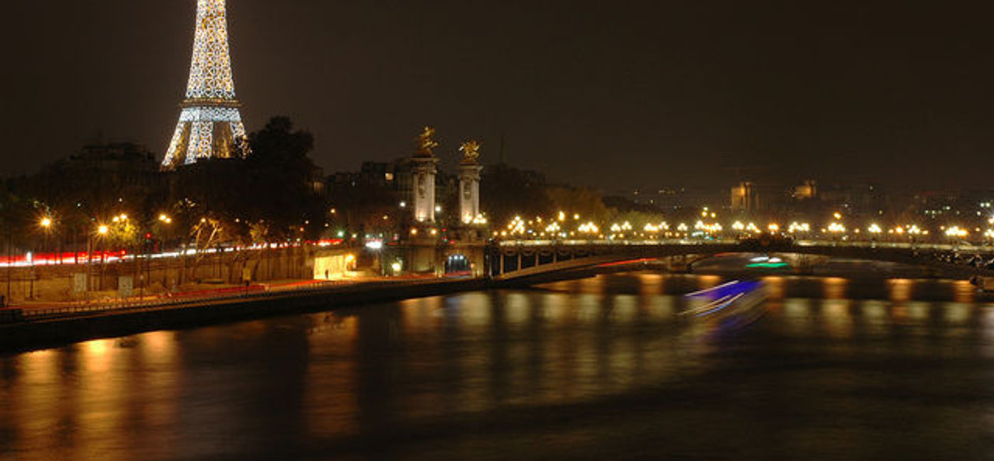 Image: PHOTO: Beautiful, iconic Paris at night. (Photo via Flickr/Pug Girl)