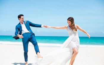 Wedding couple on the beach