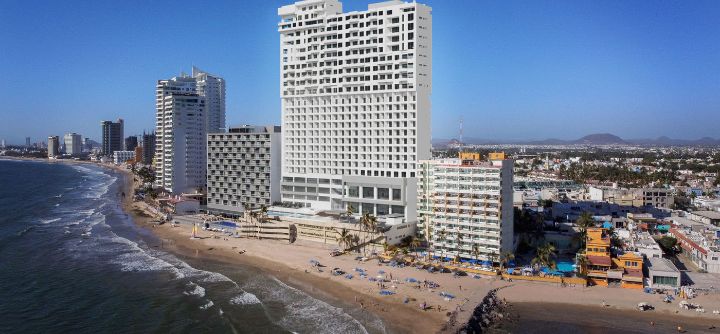 Image: Courtyard by Marriott Mazatlan Beach Resort. (photo via Marriott International Media)
