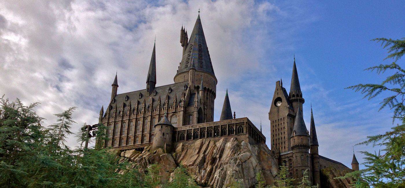 Image: Hogwarts Castle at Universal Orlando's Wizarding World of Harry Potter. (photo via Flickr/Jeff Kays)