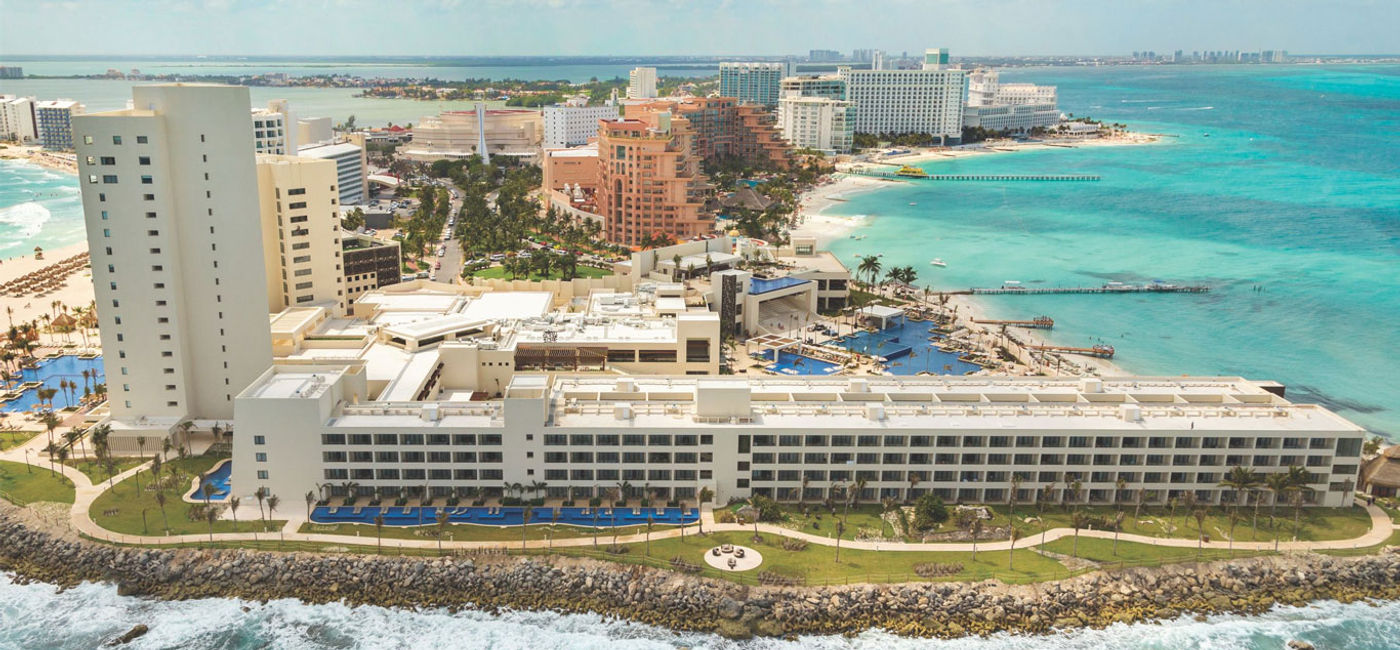 Image: PHOTO: An aerial view of Hyatt Ziva Cancun. (photo courtesy of Hyatt) (Photo courtesy of Hyatt)