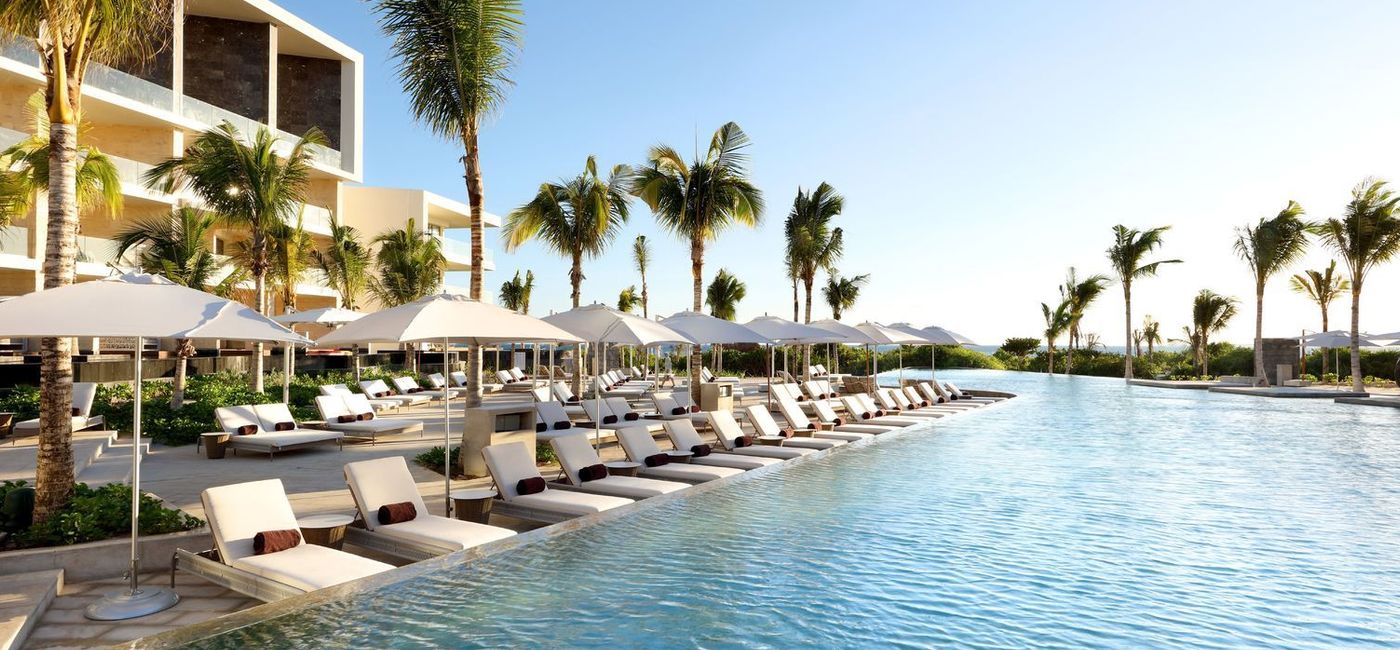 Image: Pool at TRS Coral Hotel. (photo via Palladium Hotel Group)
