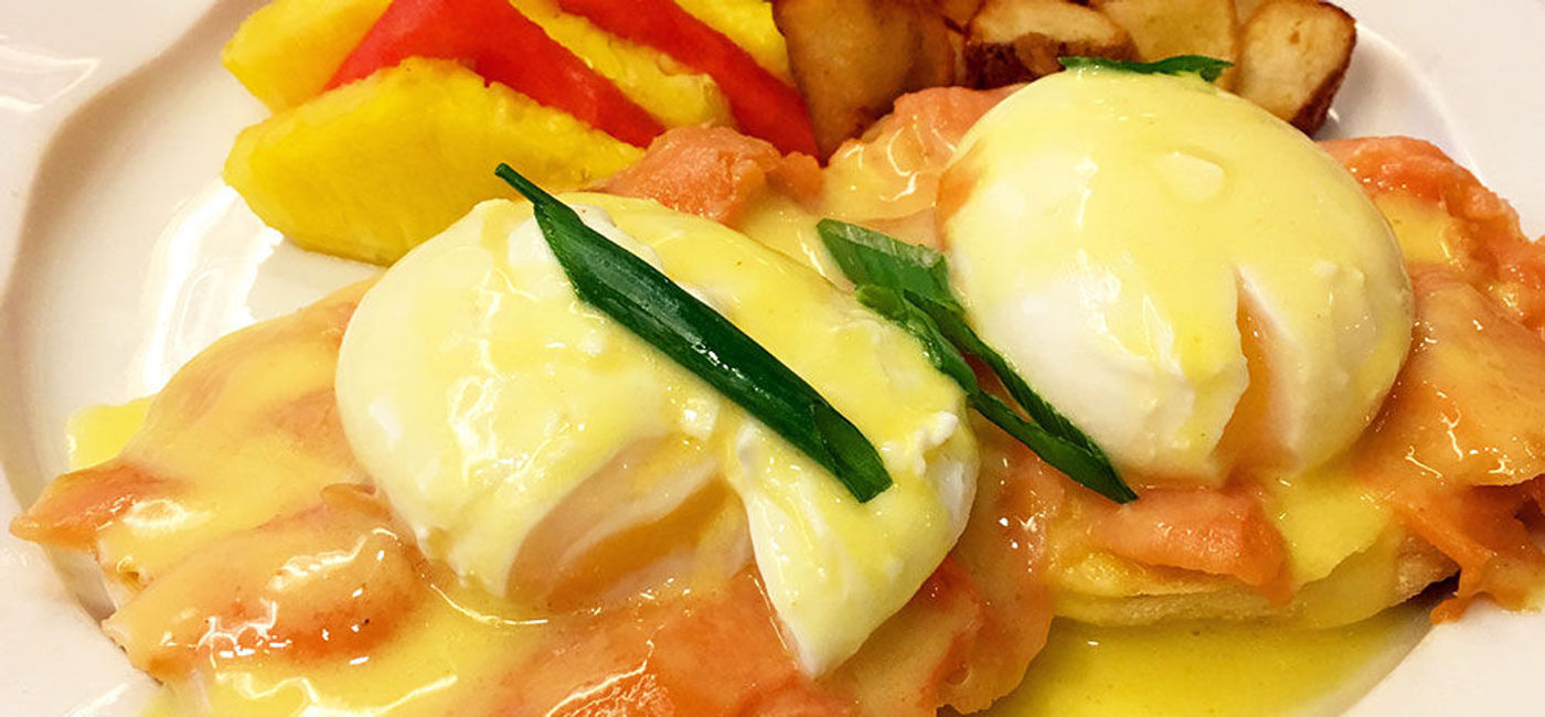 Image: Smoked Salmon Benedict, Holland America Line, Photo by Jason Leppert (Photo by Jason Leppert)