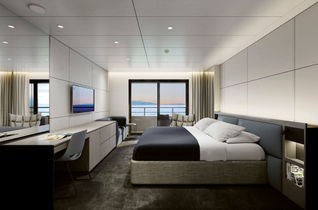 Balcony Stateroom, Emerald Azzurra