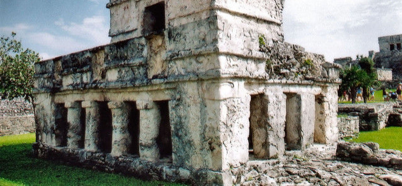Image: PHOTO: Ancient ruins in Tulum. (photo via Flickr/Eneas de Troya) 