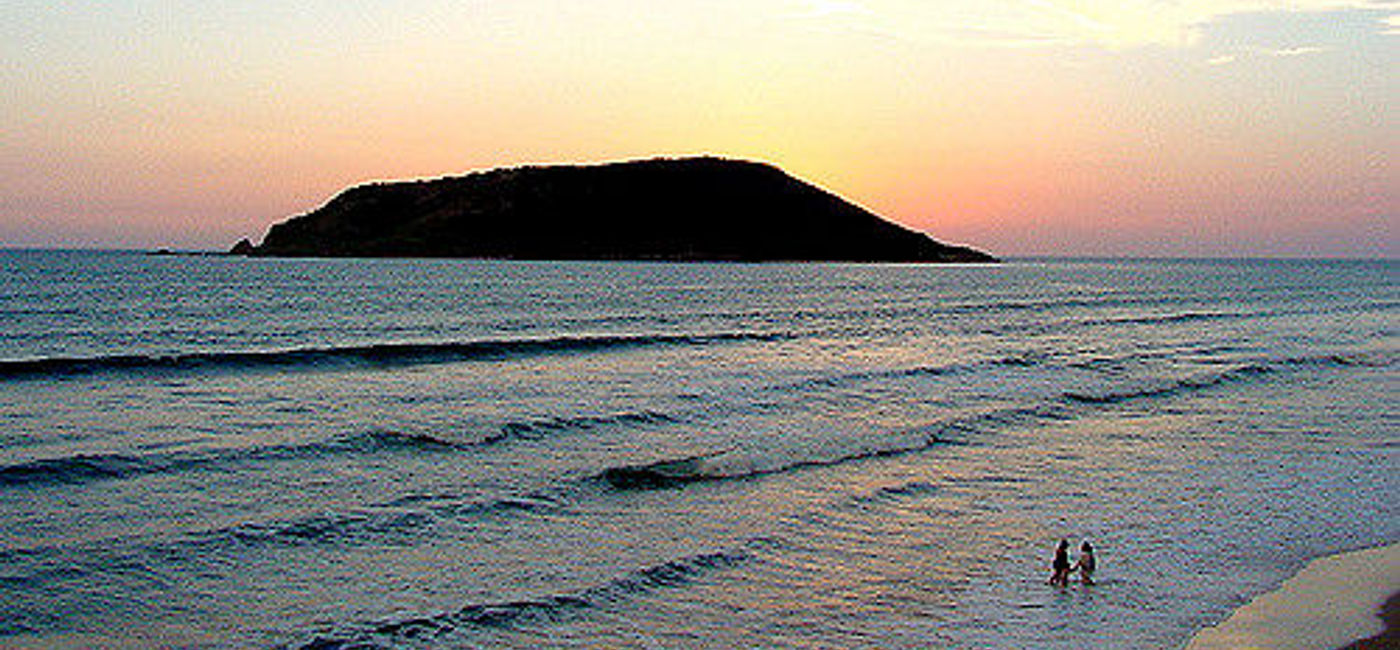 Image: PHOTO: Mazatlán in Mexico is a majorly underrated destination. (photo via Flickr/TravelingOtter)