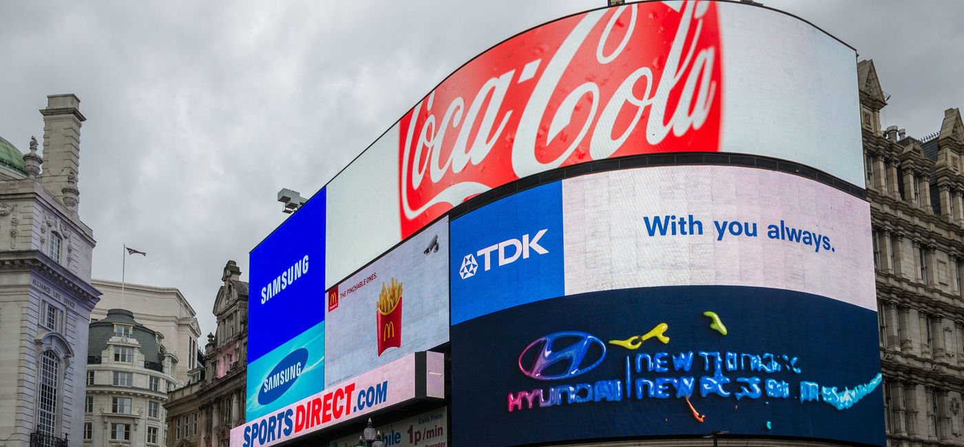 Image: PHOTO: London's Piccadilly Circus lights will be turned off for the longest period since World War II. (Photo via Flickr/dconvertini)