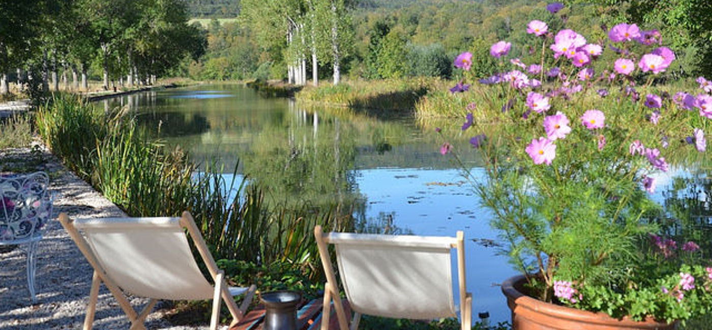 Image: PHOTO: Canal de Bourgogne at ecluse 34, Moulin Banet (Photo via Flickr/Richard Pearson) 