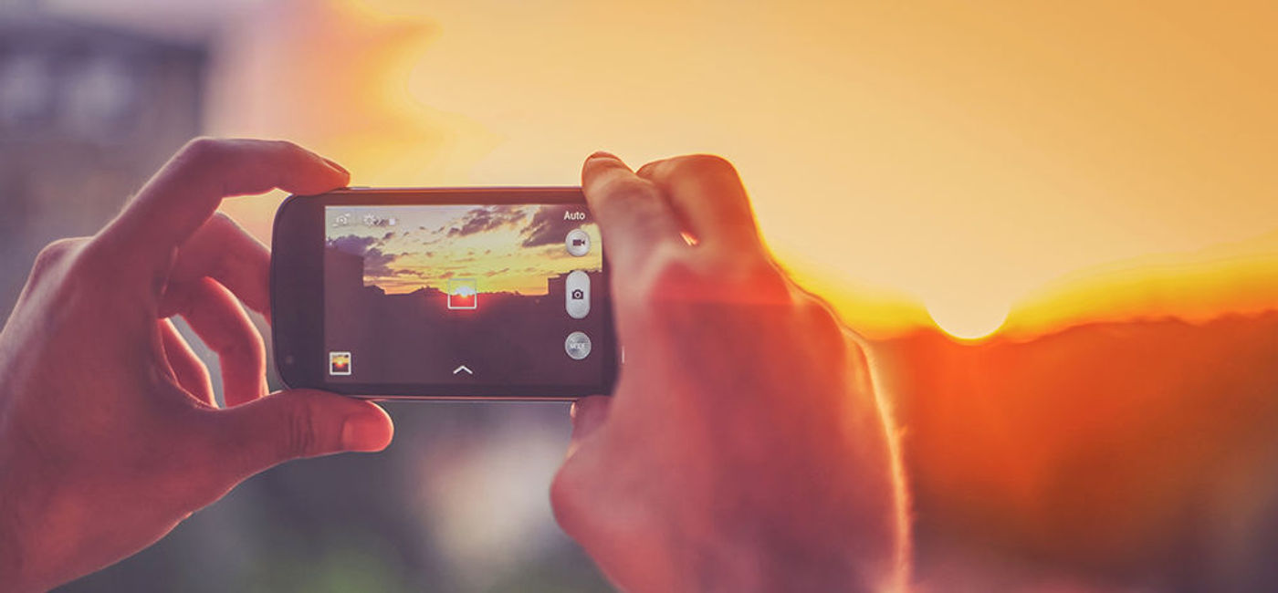 Image: PHOTO: Taking a photograph. (photo courtesy of Thinkstock)