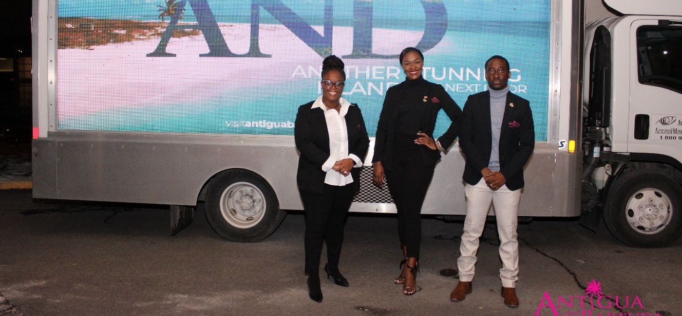 Image: Antigua-et-Barbuda Team in Montreal (Antigua-et-Barbuda Team in Montreal)