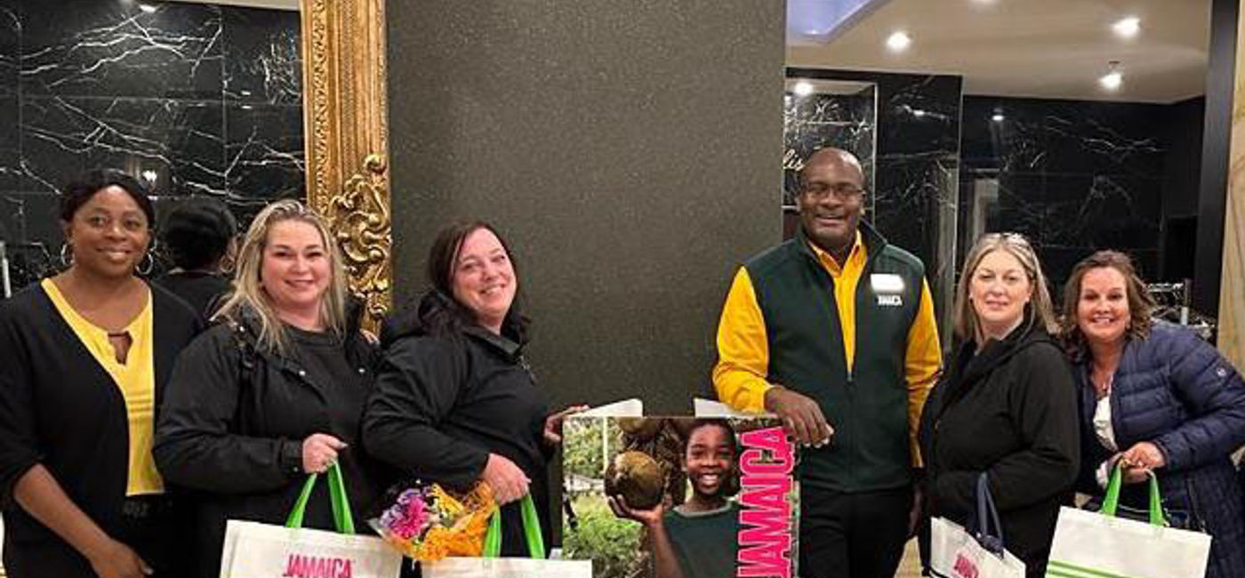 Image: Jamaica Tourist Board (JTB) representatives Racquel Queensborough (far left) and Dan Hamilton (third from right) connect with Nova Scotia travel advisors during Jamaica Night at the Halifax Tower Hotel on February 9. (Jamaica Tourist Board)
