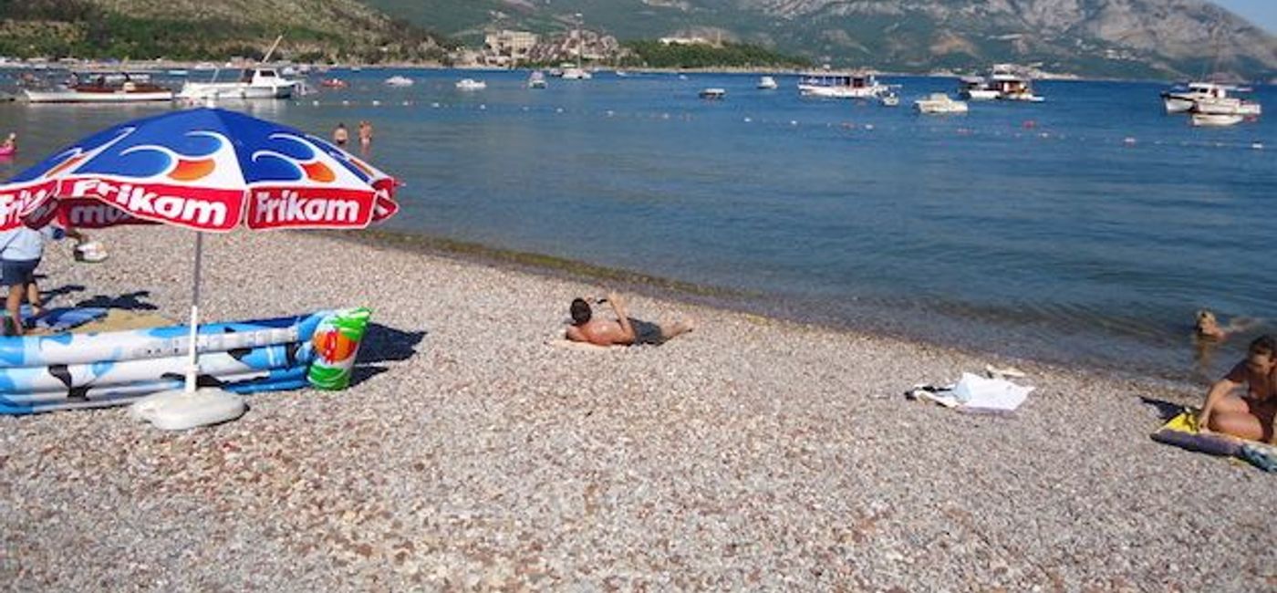 Image: PHOTO: A languid Europe beach in summer. (photo by Worldwide Scott)