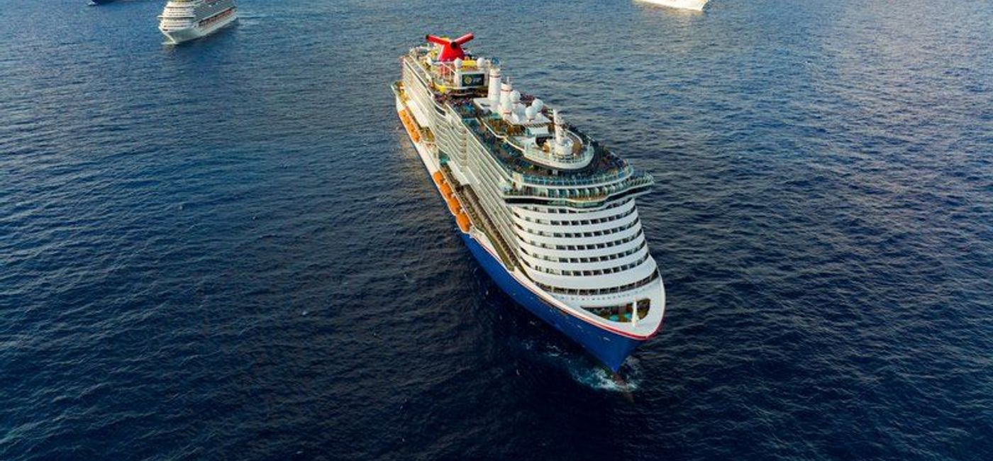 Image: Carnival ships meet at sea. (Photo Credit: Carnival Cruise Line Media)