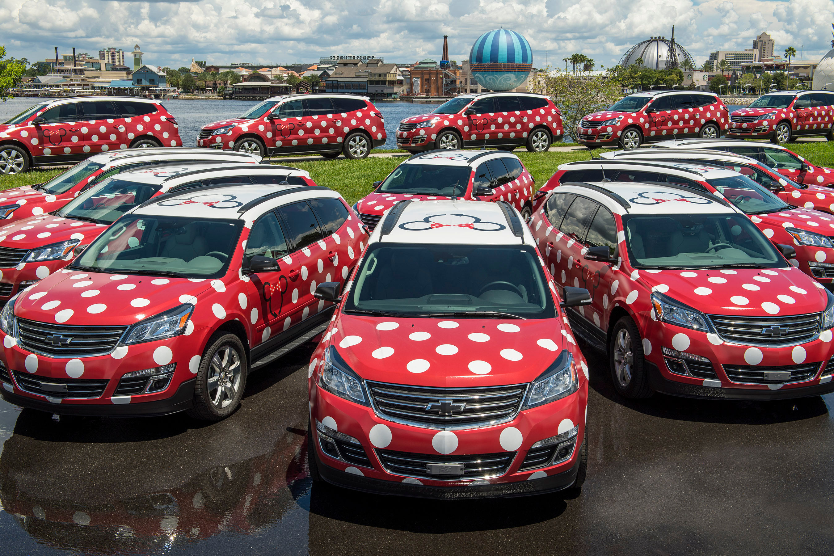 Lyft deals minnie vans