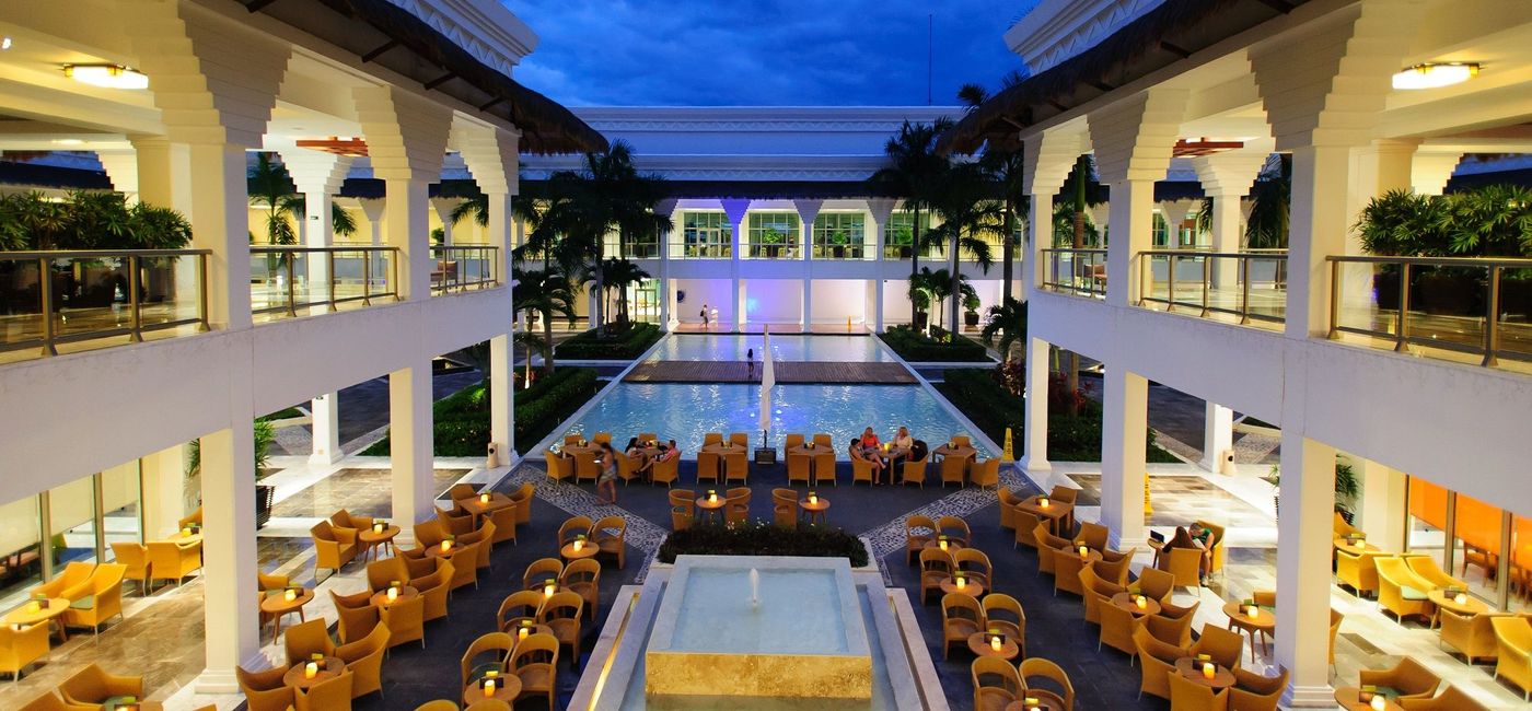 Image: A stay at Grand Sunset Princess puts guests in a prime spot to visit Playa del Carmen. (photo via Princess Hotels & Resorts) (Princess Hotels & Resorts)