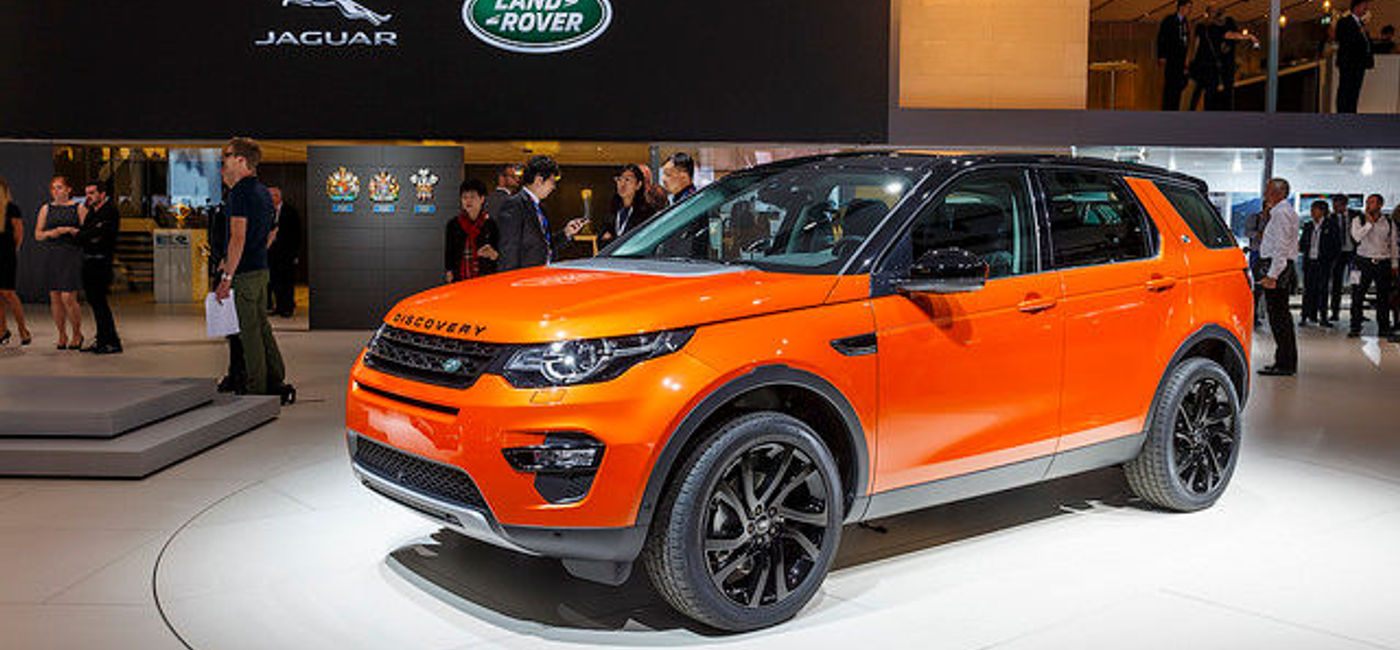 Image: PHOTO: Jaguar Land Rover likes the cut of Lyft’s jib. (Photo via Flickr/Land Rover MENA)